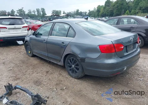 2011 Volkswagen Jetta 2.5L Se z USA, uszkodzony, nr VIN 3VWBZ7AJ1BM050546